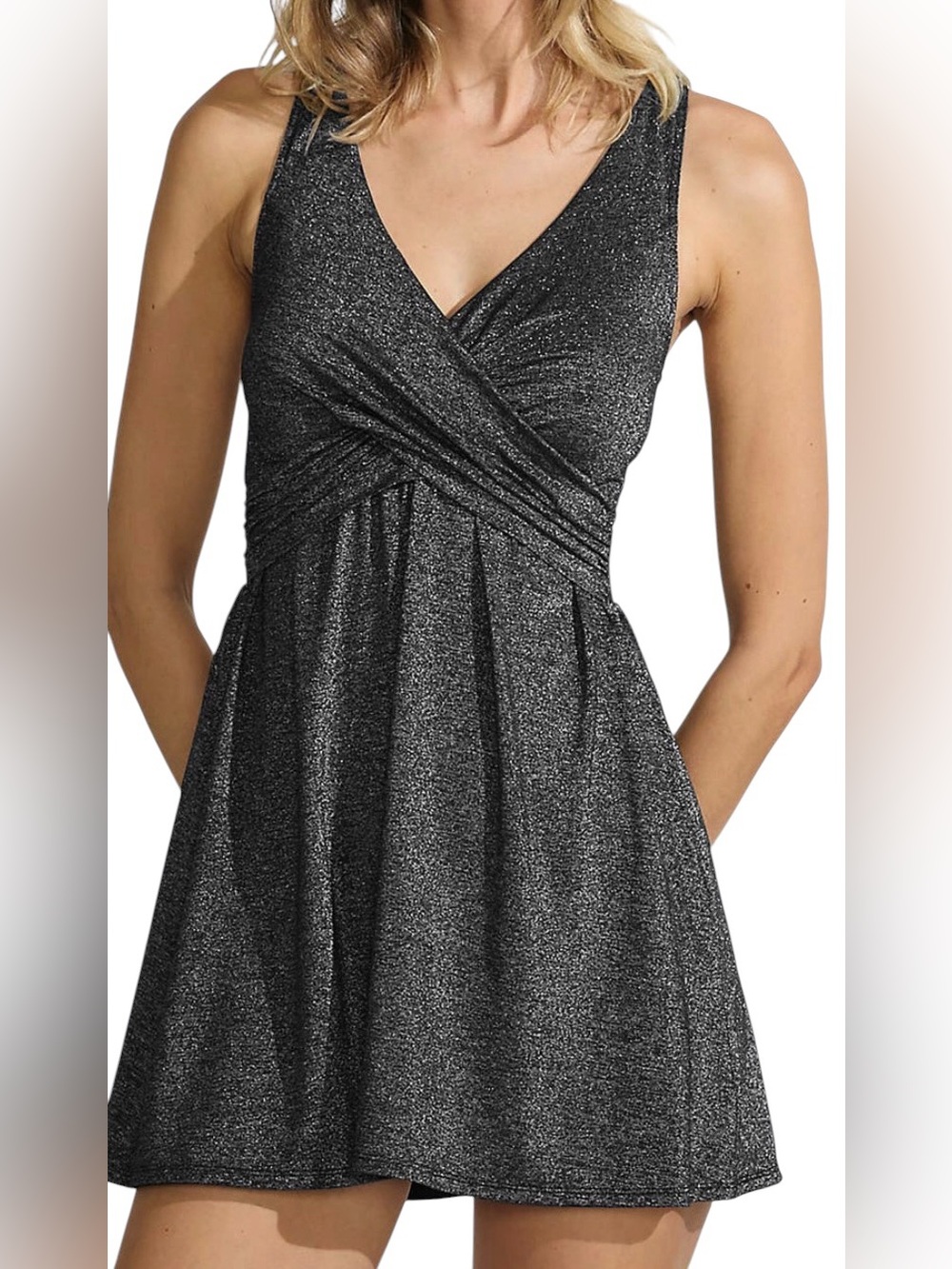 NWOT - Lands’ End SlenderSuit V-Neck Wrap Swim Dress One Piece Size 6